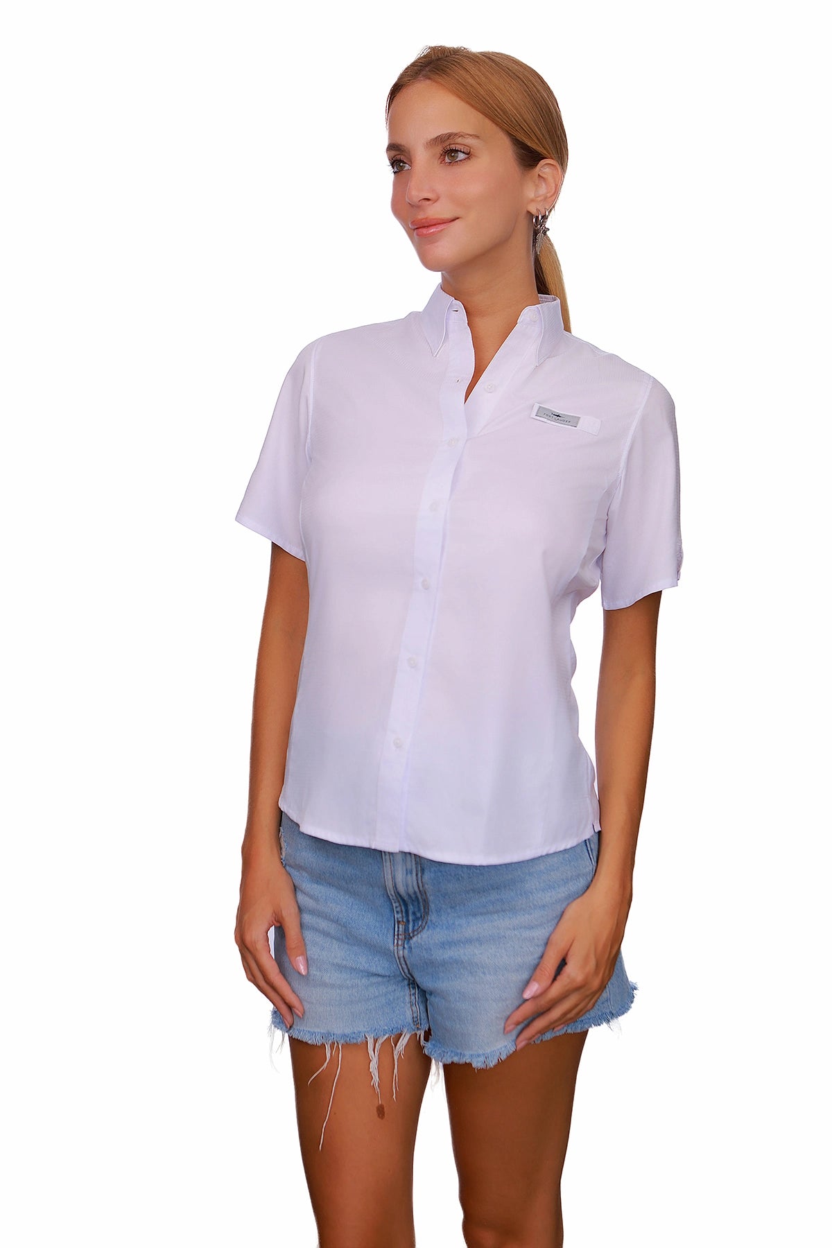 Blusa Blanca tipo Pescador Manga Corta Color Blanco marca Fort Lauder tres cuartos