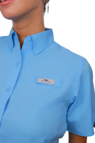 Blusa tipo Pescador Mujer manga corta color Azul Celeste frente acercamiento