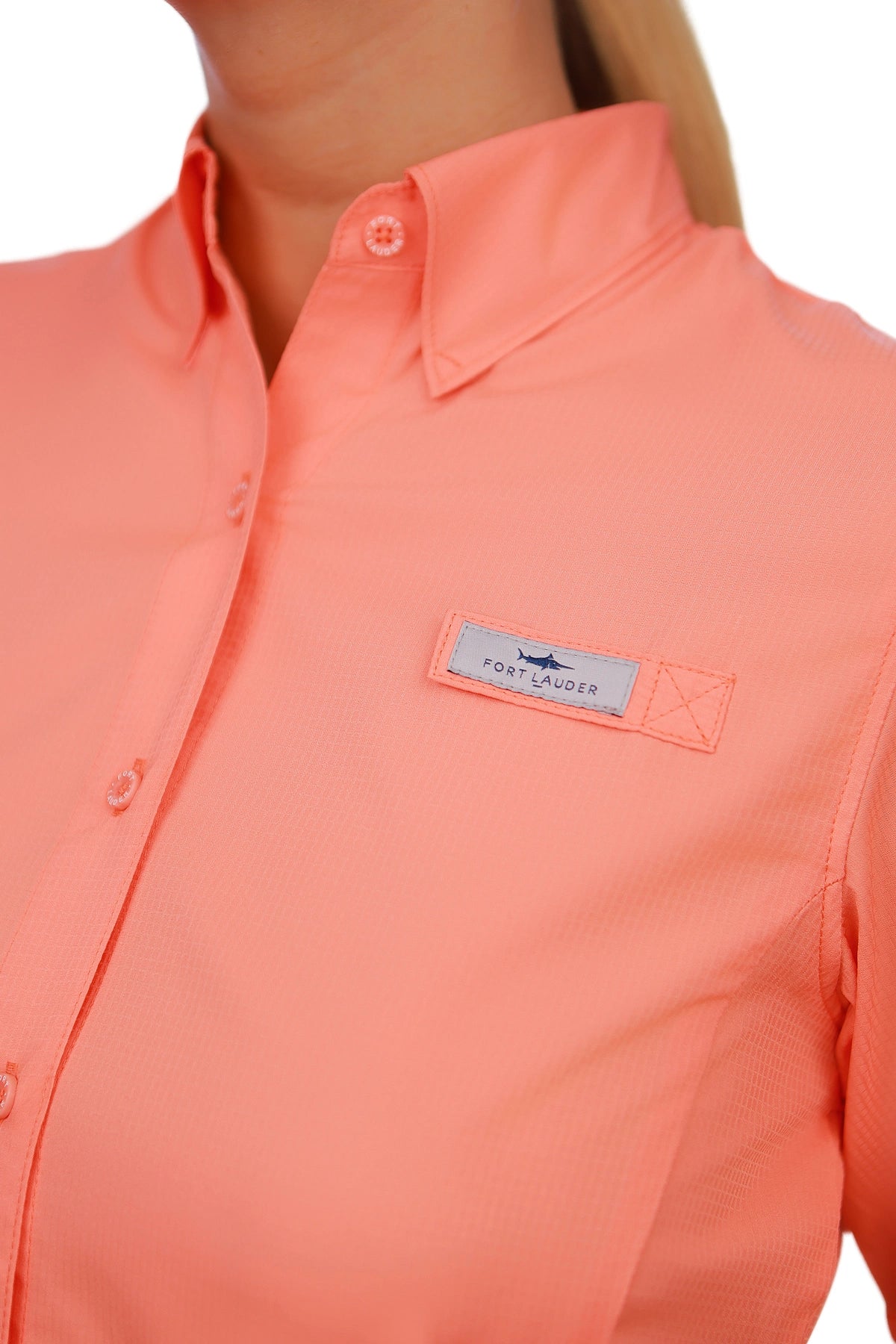 Blusa Tipo Pescador Mujer Manga Corta color Salmón Fort Lauder frente acercamiento