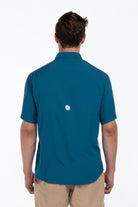 Camisa Tipo Pescador Hombre Manga Corta Azul Cenizo Fort Lauder espalda