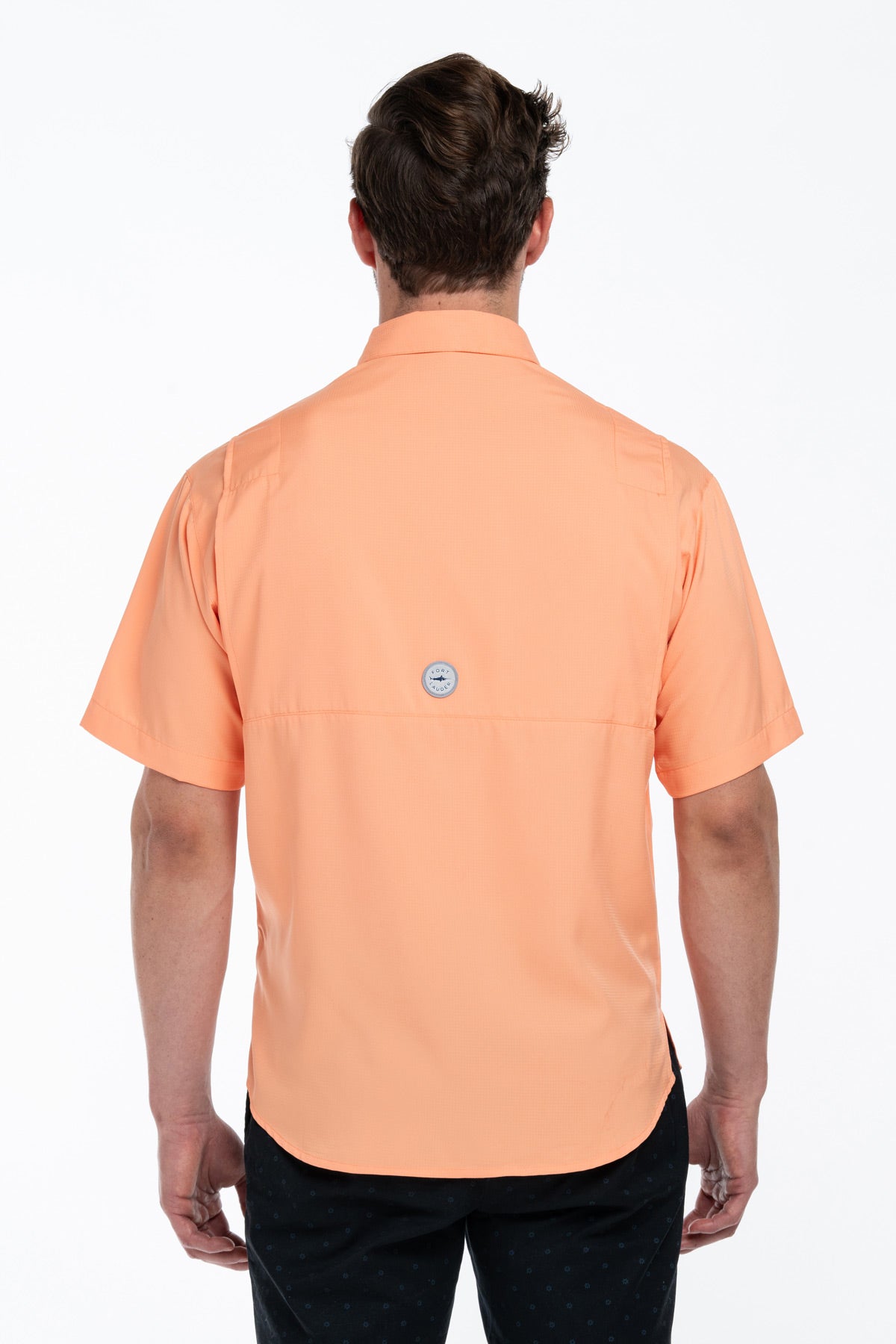 Camisa Tipo Pescador Hombre Manga Corta Naranja Fort Lauder espalda