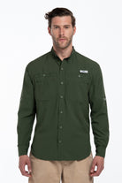 Camisa Tipo Pescador Hombre Manga Larga Color Verde Olivo Fort Lauder frente